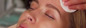 Woman receiving Xeomin treatment at Rendon Center in Boca Raton